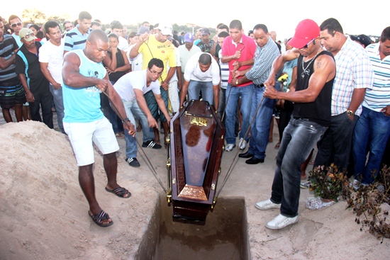 sepultmento de rambo-des