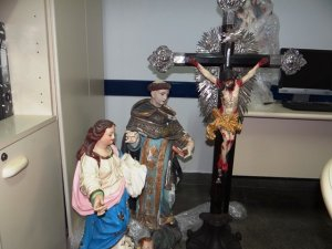Proprietário de antiquário é preso por acusação de furto de imagens da Igreja Senhor do Bonfim
