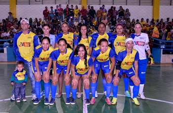 Finais do futsal deu as meninas de Retirolândia e Sbrobaols no masculino