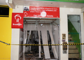 Jiquiriçá: Agência do Bradesco é arrombada, e dinheiro é levado por assaltantes