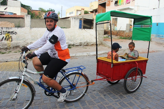 Reportagem do CN com Boba da Bicicleta desperta interesse do Câmera Record da Rede Record