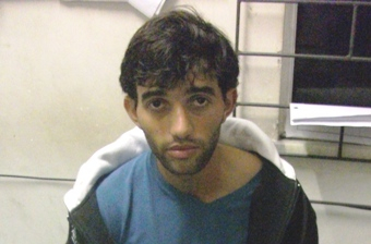 Homem é preso pela PM depois de ser encontrado com droga e balança de precisão