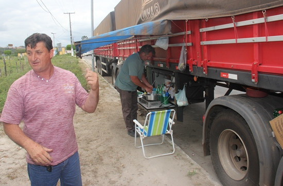 Carreteiros e produtores estão revoltados com burocracia da CONAB em Coité