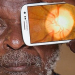 Aplicativo faz ‘exame de vista’ pelo celular; invento é testado na África