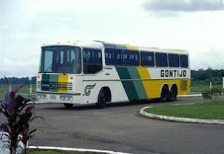 Em plena luz do dia; dois ônibus assaltados próximo a Riachão do Jacuípe