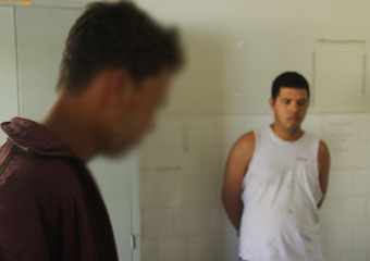 Coité – PM prende em flagrante dois jovens em fuga depois de furtarem criações