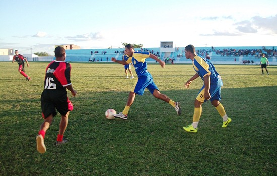 Retirolândia: Vista Bela vence jogo de virada e avança para à final