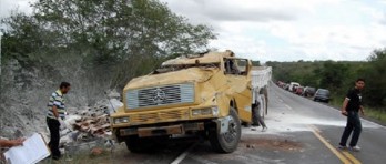 morte-caminhoneiro_08