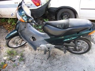 PM recupera motocicleta furtada por jovens com idades entre 13 e 15 anos