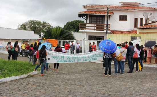 Coité – Sindicato dos Servidores Públicos Municipais de Coité liderou paralisação nesta sexta-feira