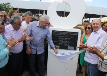 Euclides da Cunha I – Otto Alencar visita obras e inaugura estrada durante festejos de 80 anos de emancipação