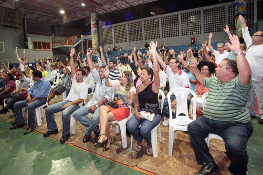 Em assembleia, bancários da Bahia aprovam greve a partir do dia 19 por tempo indeterminado