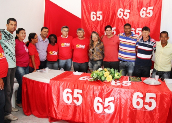 Retirolândia – PCdoB se reúne e apresenta Alfredo Boa Sorte com pré-candidato a deputado durante conferência