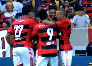 Coiteense Wallace marca seu primeiro gol pelo Flamengo e ajuda o Mengão a se afastar da zona de rebaixamento
