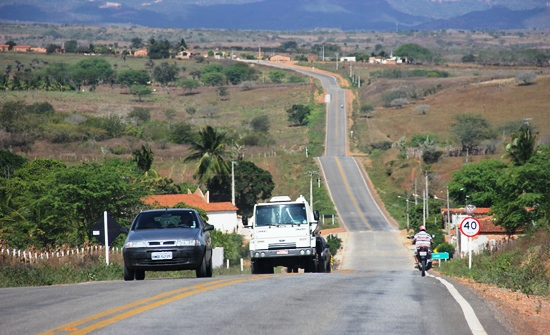 Euclides da Cunha II – Conheça o trecho que liga a cidade ao Povoado de Aribicé; atenção para a beleza e também o perigo