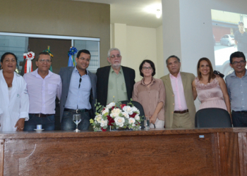 Profissionais do programa Mais Médicos chegam ao município