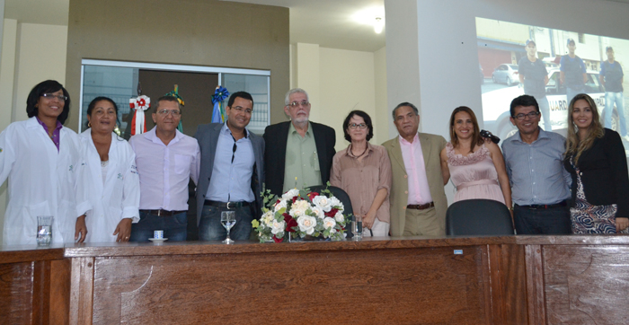 Profissionais do programa Mais Médicos chegam ao município