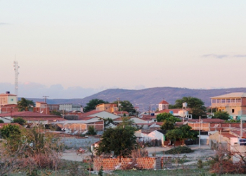 Monte Santo: Distrito em processo de emancipação recebe asfalto e sistema de abastecimento d’água