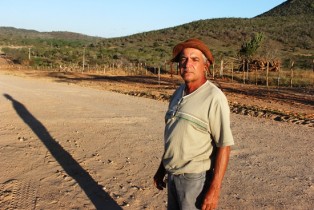 pedra vermelha - monte santo-estrada 5