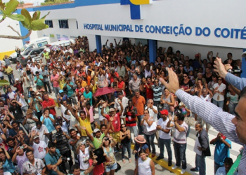 População coiteense comparece em massa para acompanhar o ato de reabertura de Hospital