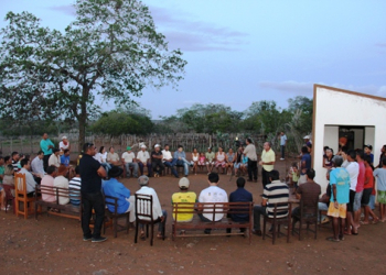 Equipe de Governo visita Amaralina,mais uma comunidade esquecida