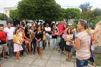 Coité: funcionários terceirizados que prestam serviços às escolas estaduais mobilizam paralisação