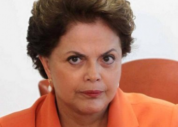 Presidente segue afastada do mensalão, mas apoia recursos infrigentes