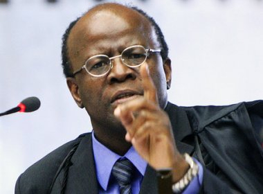 Jaquim Barbosa deve pedir prisão dos réus do mensalão nesta quinta-feira