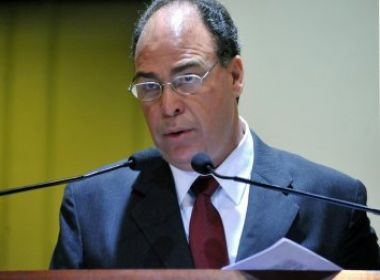 Bezerra deve entregar cargo nesta sexta