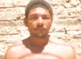 Polícia divulga foto de pai acusado de estuprar bebê de nove meses