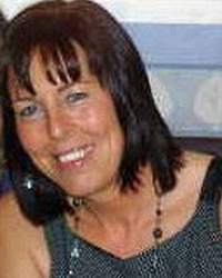 Mulher é morta com várias facadas após zombar do tamanho do pênis do marido