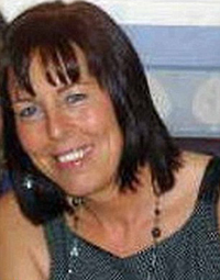 Mulher é morta com várias facadas após zombar do tamanho do pênis do marido