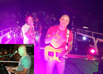 Batukerê presenteia população com grande show em comemoração aos 15 anos de muito Axé