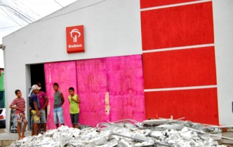 bradesco de andorinha