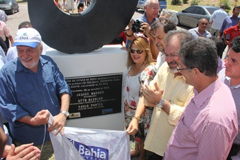 Indicada pelo deputado Carlos Brasileiro,estrada Andorinha/Senhor do Bonfim é inaugurada