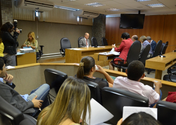 Projeto aprovado na CCJ determina atendimento diferenciado para mulheres vítimas de violência sexual