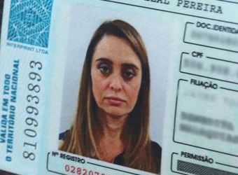 Advogado de médica acusada de matar irmãos deixará caso