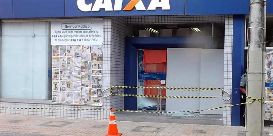 Cinco homens armados assaltam agência da Caixa Econômica em Salvador