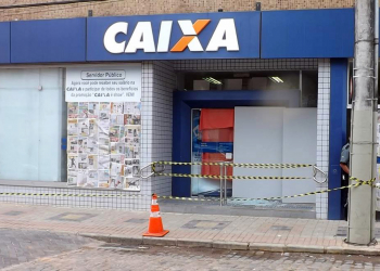 Cinco homens armados assaltam agência da Caixa Econômica em Salvador