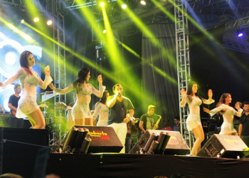 Monte Santo – Aviões sem Solange, o profano e a religiosidade juntos na maior festa popular do interior da Bahia (VEJA O ÁLBUM DE FOTOS)