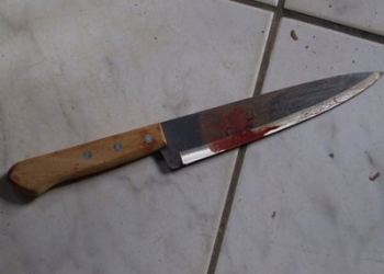 Homem é encontrado morto a facada em banheiro de bar