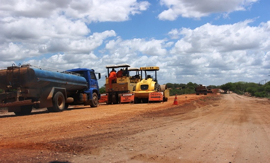 Mais uma estrada construída pela Augúrio Construções facilita acesso à cidade de Santa Brígida