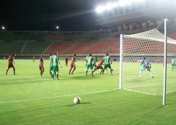 Jacuipense larga na frente do Vitória da Conquista nas semi finais pela Copa Governador
