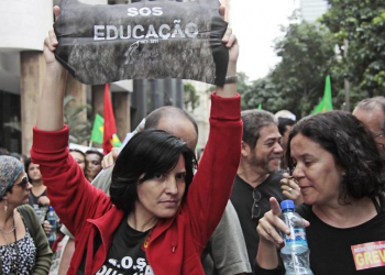 Professores de universidades estaduais paralisam nesta quarta