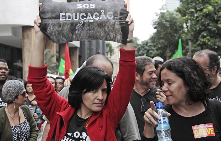 Professores de universidades estaduais paralisam nesta quarta