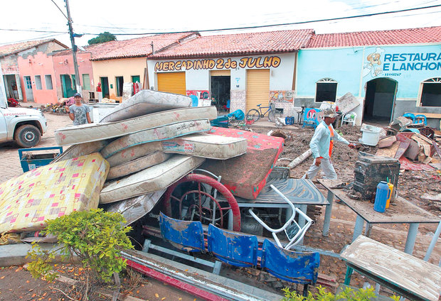 Lajedinho – Terreno em parte alta é doado por fazendeiro para reconstrução da cidade