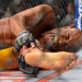 Anderson Silva tenta aplicar golpe e quebra a perna em luta de revanche