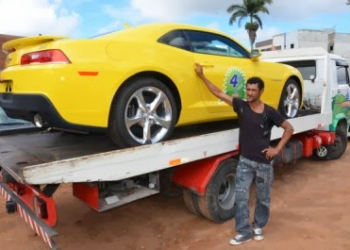 Carroceiro fatura um Camaro amarelo em Sorteio na cidade de Vitória da Conquista