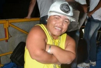 Dançarino de banda de pagode é encontrado morto em sua residência