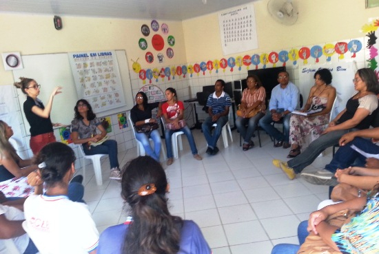 DIREC 12 realiza 1º Encontro de Intérpretes de LIBRAS em Coité